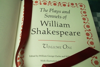 William Shakespeare books
