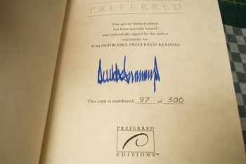 Donald Trump signature